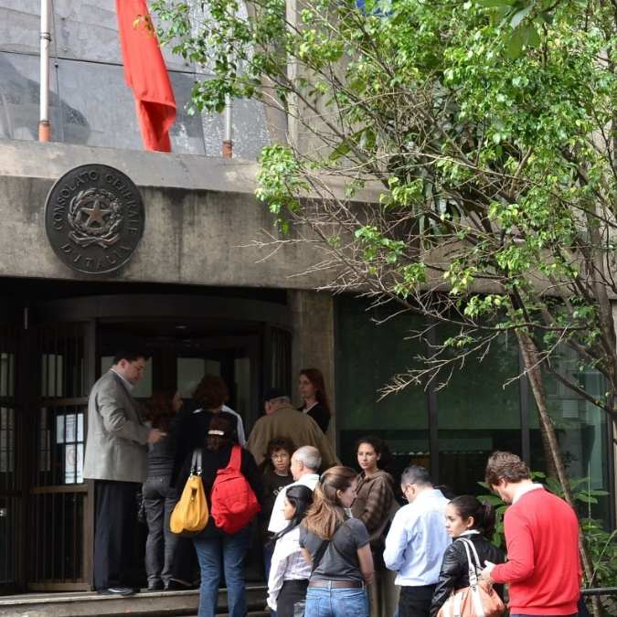 contras as filas dos consulados contras as filas dos consulados